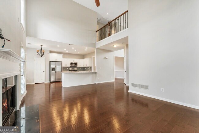 Building Photo - 12720 Morningpark Cir