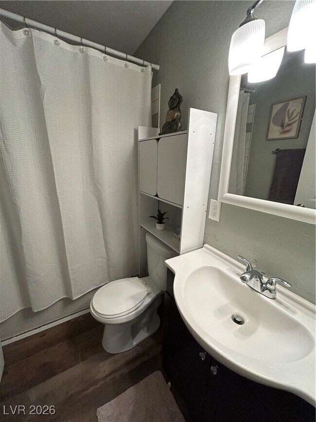 Building Photo - 1358 Lorilyn Ave