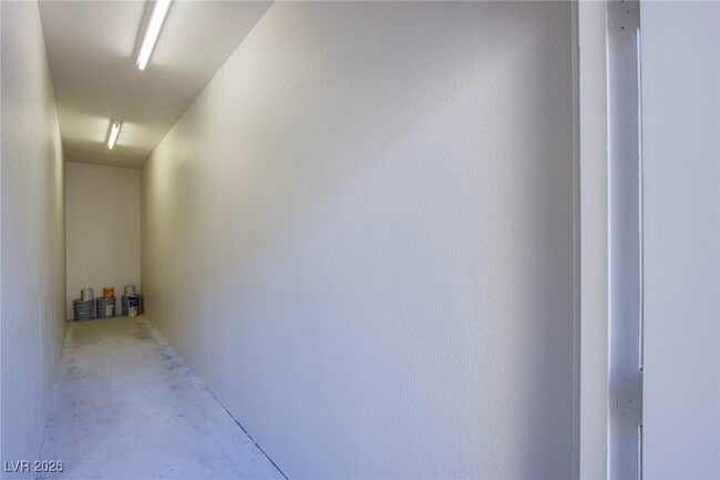 Building Photo - 4400 S Jones Blvd