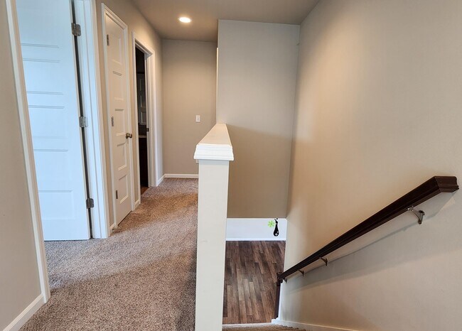 Building Photo - 9359 Highland Gate Way