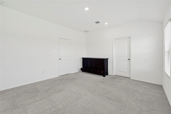 Building Photo - 2952 Cordova Hl Dr