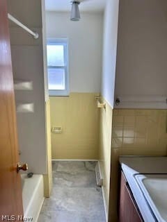 Building Photo - 3853 Seneca St