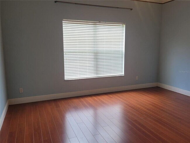 Building Photo - 20722 Great Laurel Ave