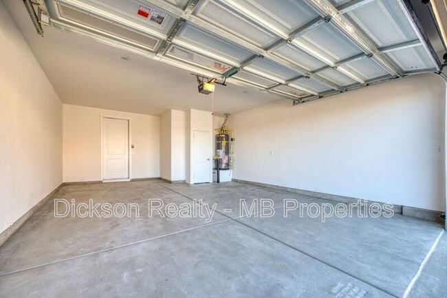 Building Photo - 3168 Orrizonte Ter