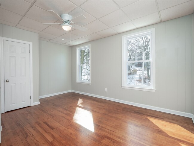 Building Photo - 95 Green Hill Pkwy