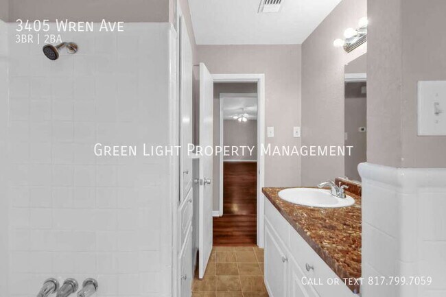 Building Photo - 3405 Wren Ave
