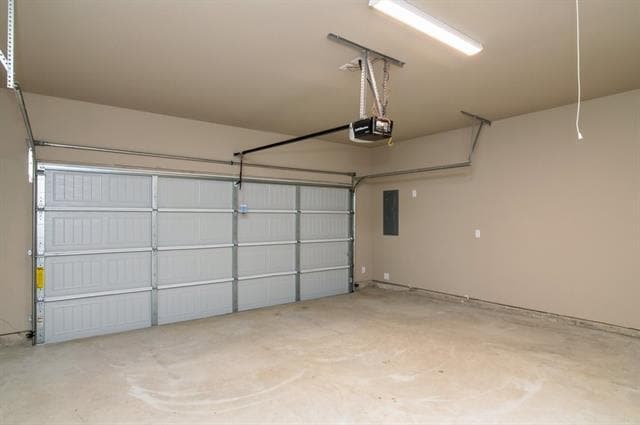 Building Photo - 636 Harvest Moon Dr