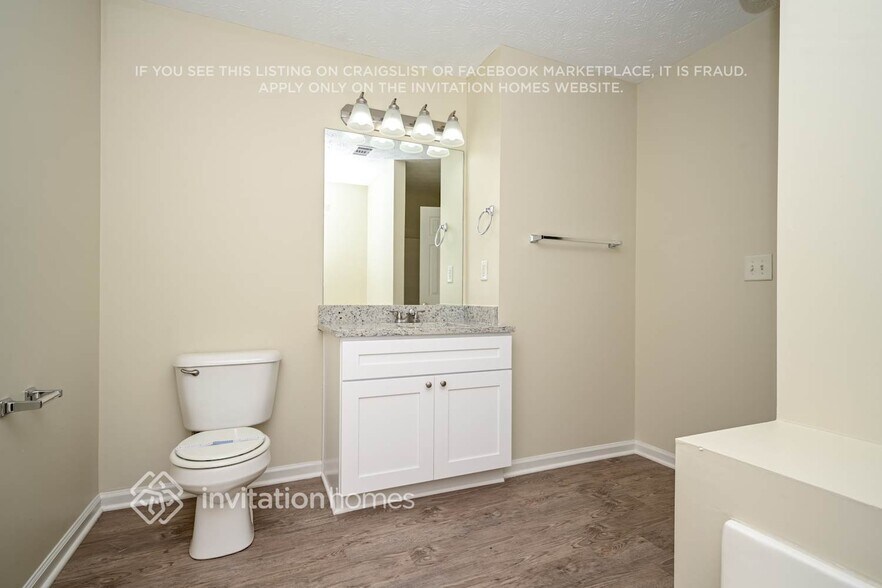 Building Photo - 4065 Mission Way