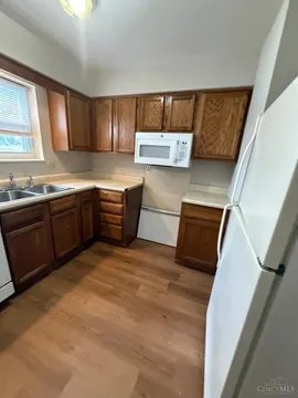 Building Photo - 620 Brill Dr