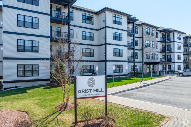 11 Cushing Place is located in Chelmsford, MA. - Grist Mill Apartments