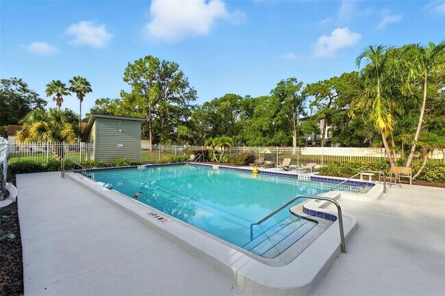 Building Photo - 4404 Oak Harbor Dr