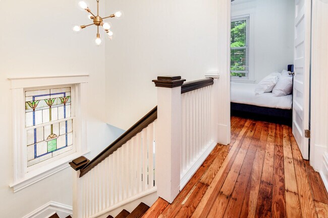 Building Photo - 3971 Juniata St