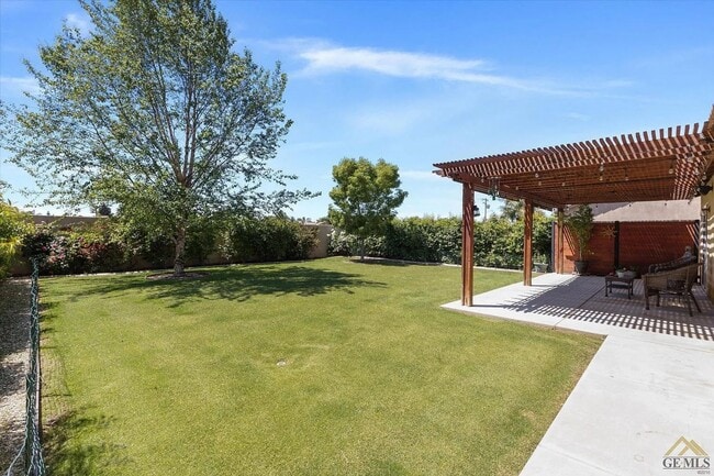 Building Photo - Northwest Home!