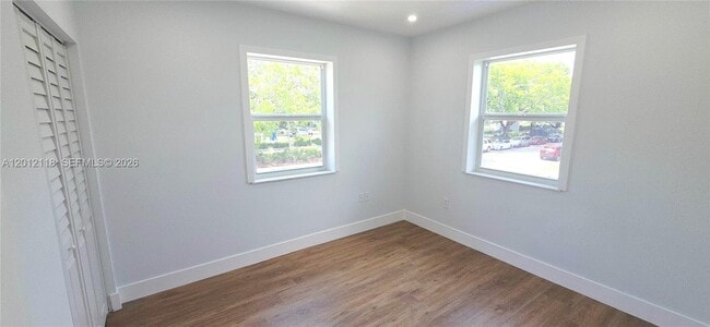 Building Photo - 2355 SW 27th St