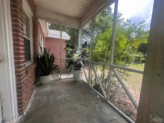 Building Photo - 1414 Wisteria Ave