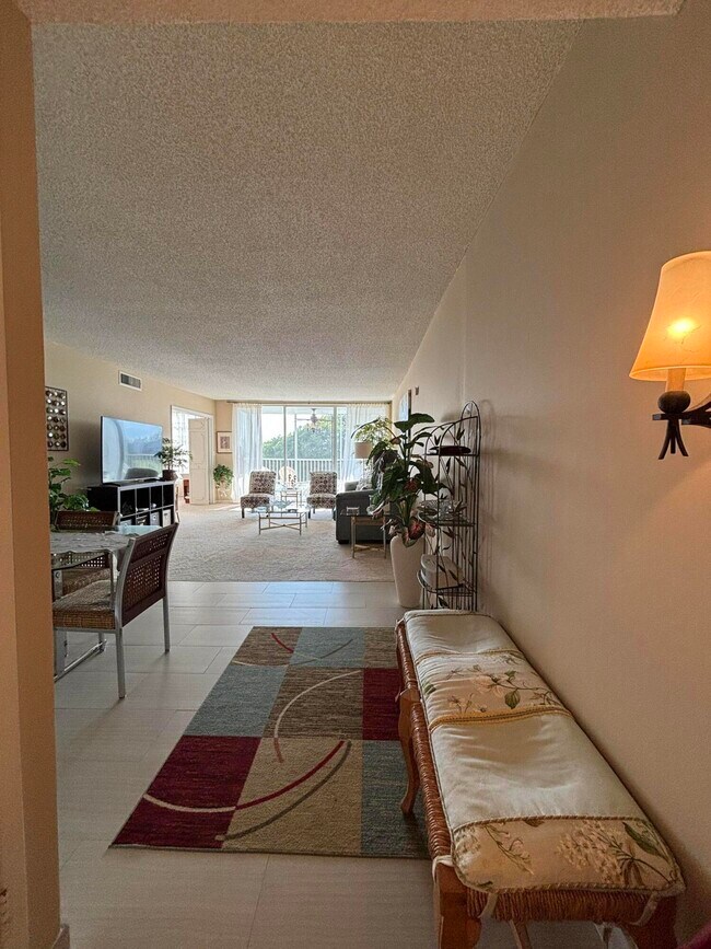 Building Photo - 2691 S Course Dr