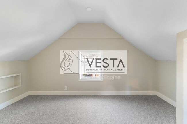 Building Photo - 555 Baldwin Ave