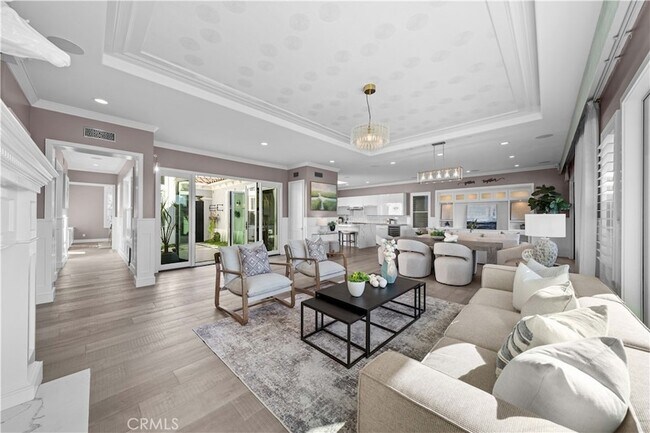 Building Photo - 58 Victoria