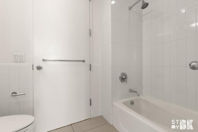 Building Photo - 1 bedroom in BROOKLYN NY 11238