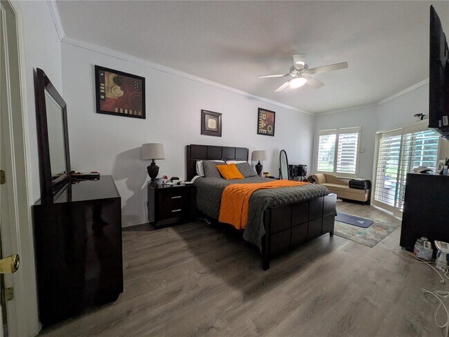 Building Photo - 16120 Muirfield Dr