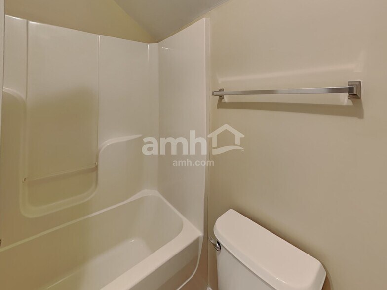 Building Photo - 101 Marino Pl