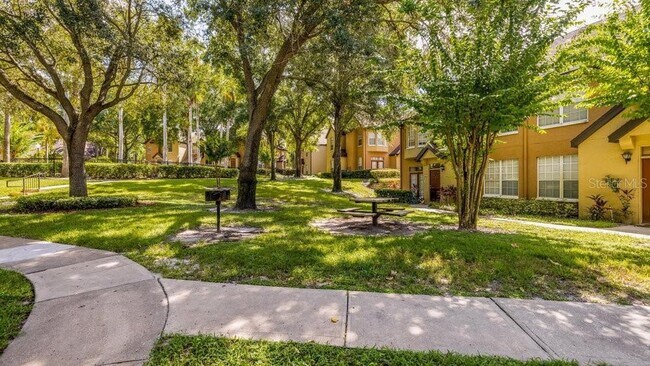 Building Photo - The Condo