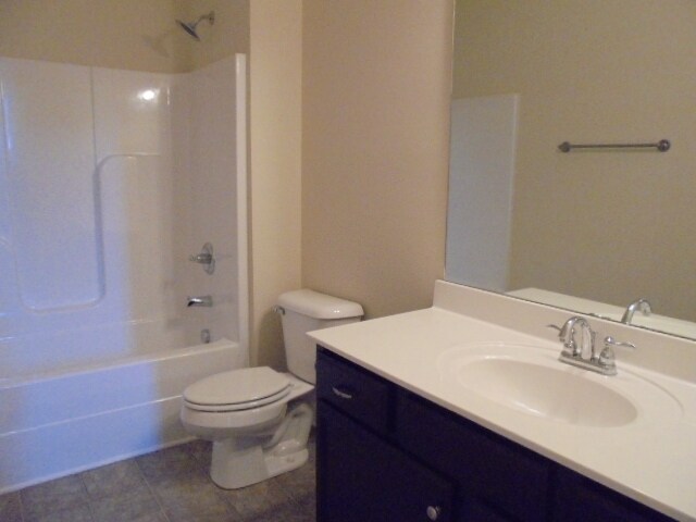 Building Photo - 1413 Napa Pt W