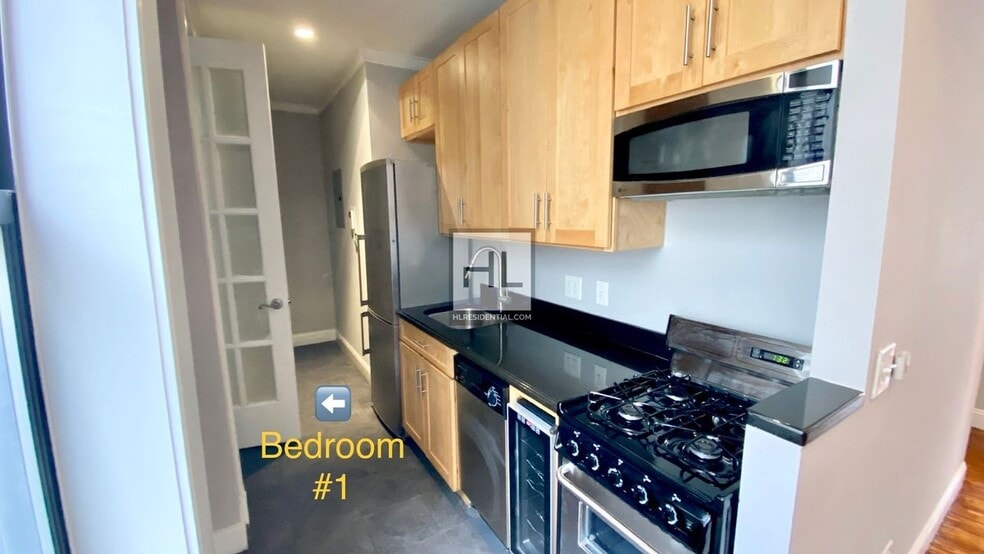 Building Photo - East 100th Street