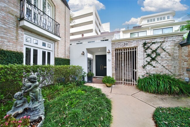 Building Photo - 33 River Hollow Ln