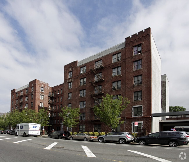 Primary Photo - 289 Empire Blvd