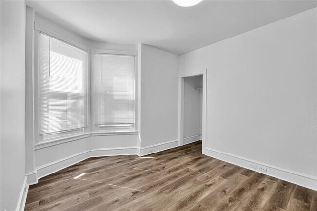 Building Photo - 3219 Kennett Sq