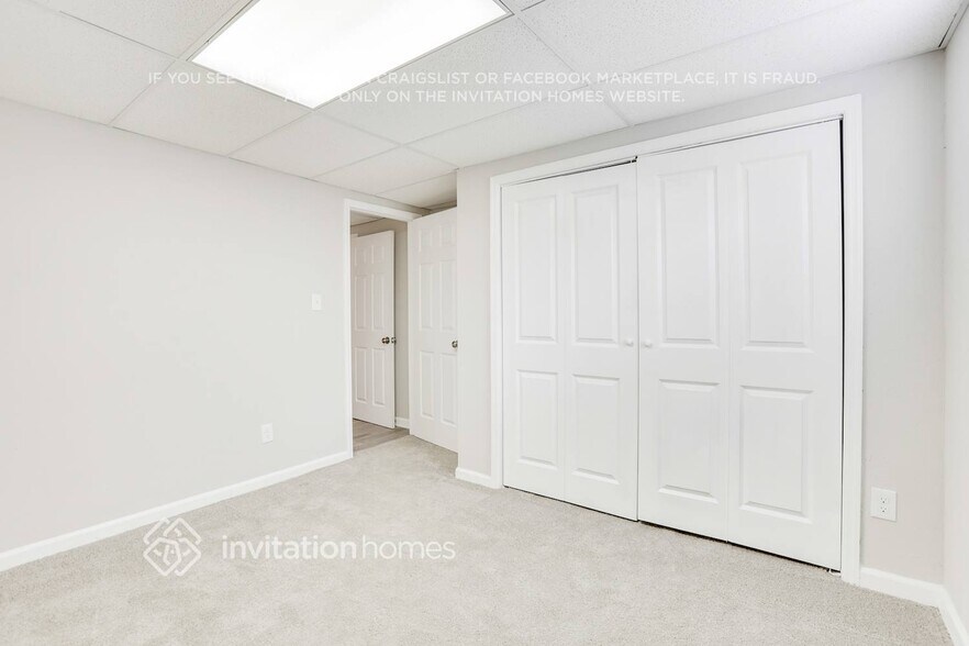 Building Photo - 6355 Tahoe Dr