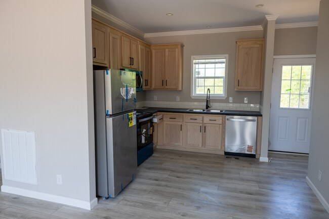 Building Photo - duplex