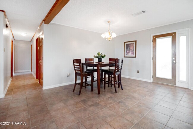 Building Photo - 3623 Pickett Rd