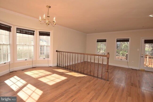 Building Photo - 7919 Blue Gray Cir