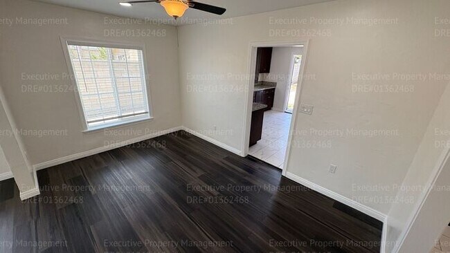Building Photo - 2 bedroom 1 bathroom house located in the 93307 zipcode near E Brundage Ln/ Madison St