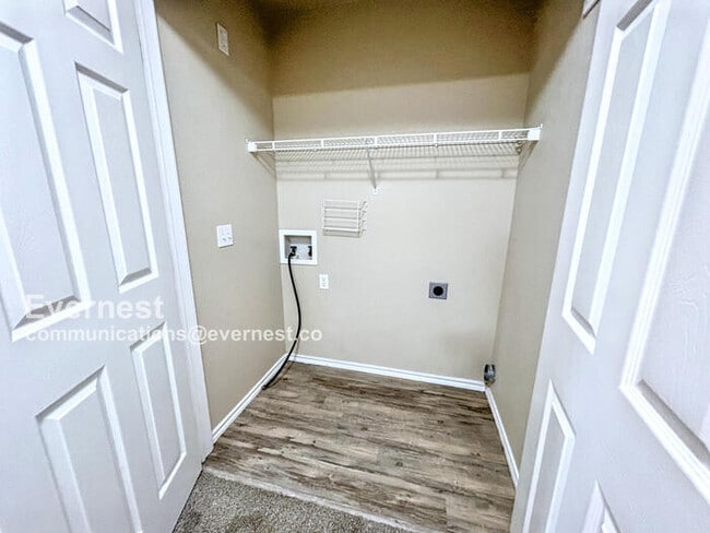 Building Photo - 3732 Riviera Grove