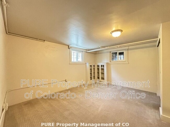 Building Photo - 1461 N Raleigh St