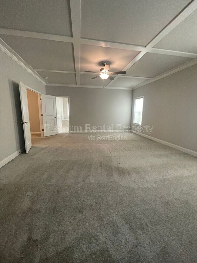 Building Photo - 8225 Crooked Crk Dr