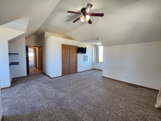Building Photo - 2185 Quail Valley Ln