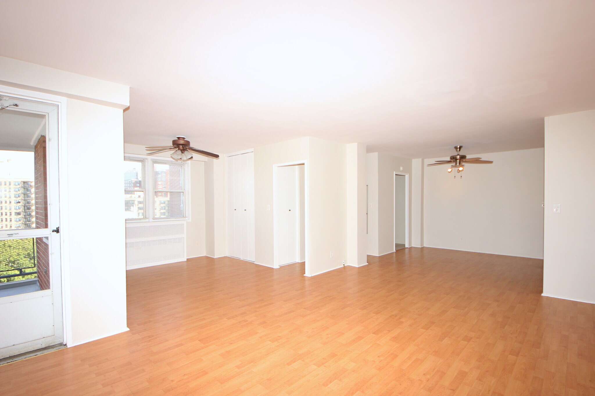 Building Photo - 444 Bedford St