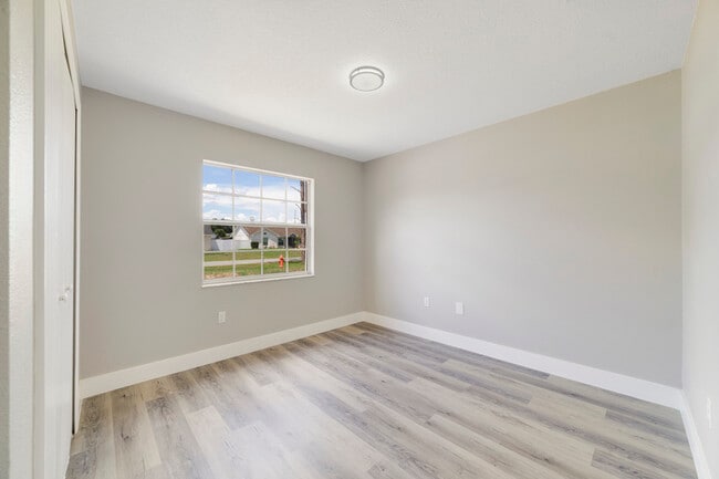 Building Photo - 149 Ronda Ct