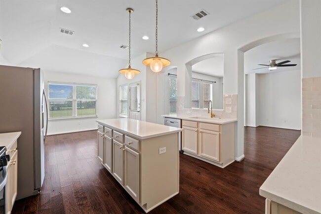 Building Photo - 7113 Cromarty Ln