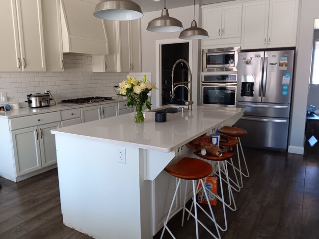 Building Photo - Beautiful single family home in Little Valley - PET FRIENDLY