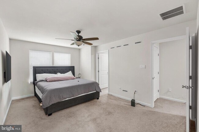 Building Photo - 39 Nelsons Wy