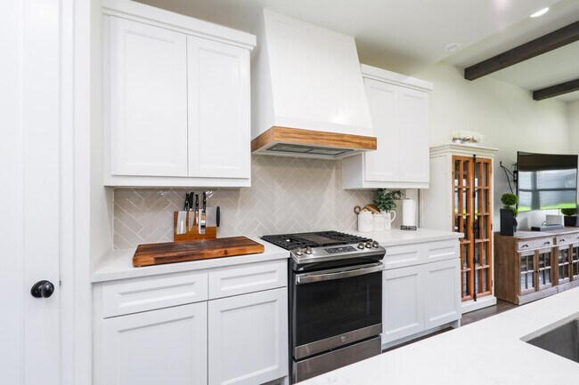 Building Photo - 1419 Calamian Dr