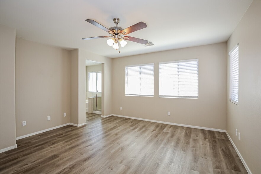Building Photo - 927 Appaloosa Hills Ave