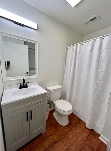 Building Photo - 1413 Willow Crossing Dr