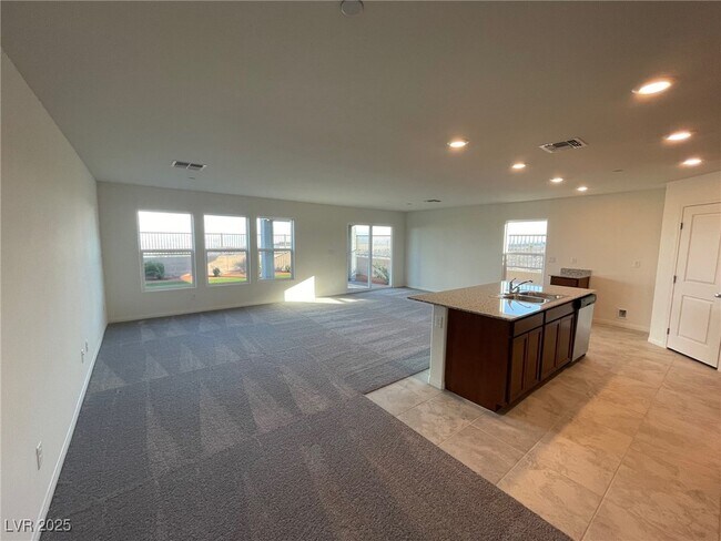 Building Photo - 5358 Pico Viejo St