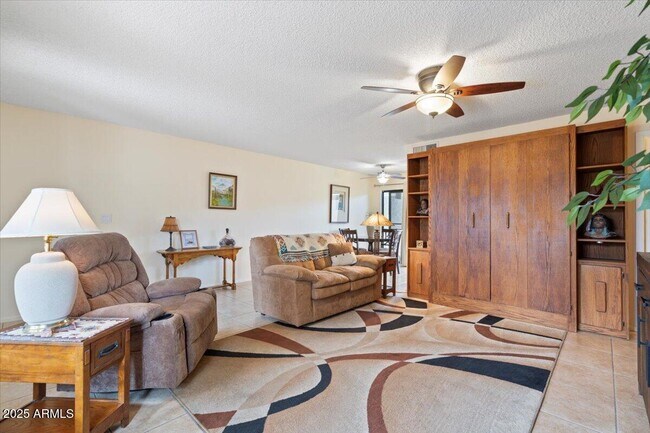 Building Photo - 16510 E Palisades Blvd
